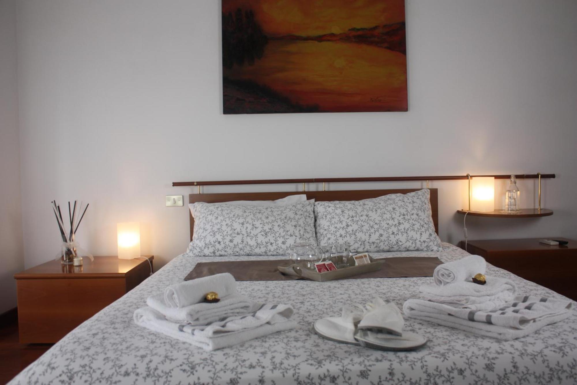 Maruru B & B Dell'Arte Чивітанова-Марке Екстер'єр фото